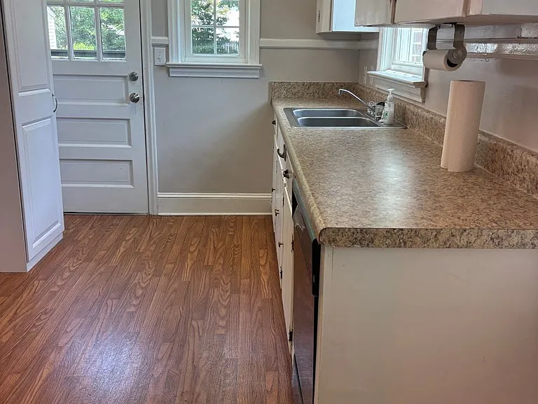 505 Adams Ave — Photo 10