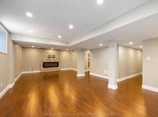 61 Estrella Cres #BASEMENT, Richmond Hill, ON L4E 0S4