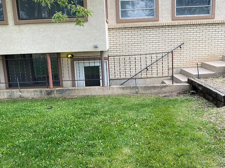 entrance unit 2