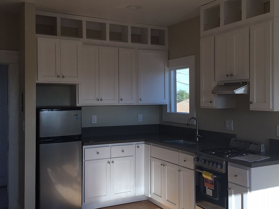 Kitchen Angle 1