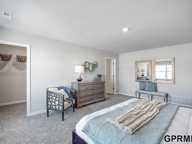 7405 S 204th Ave — Photo 19