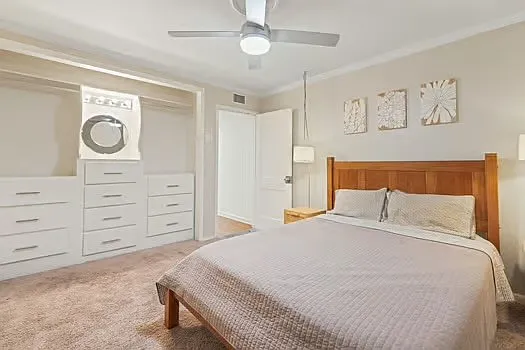 4714 Queen Dr — Photo 11
