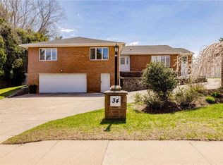 34 Cherry Hill Rd, Johnston, RI 02919