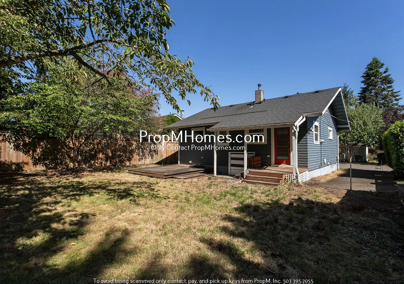 Two Bedroom Bungalow in NE Portland! — Photo 1