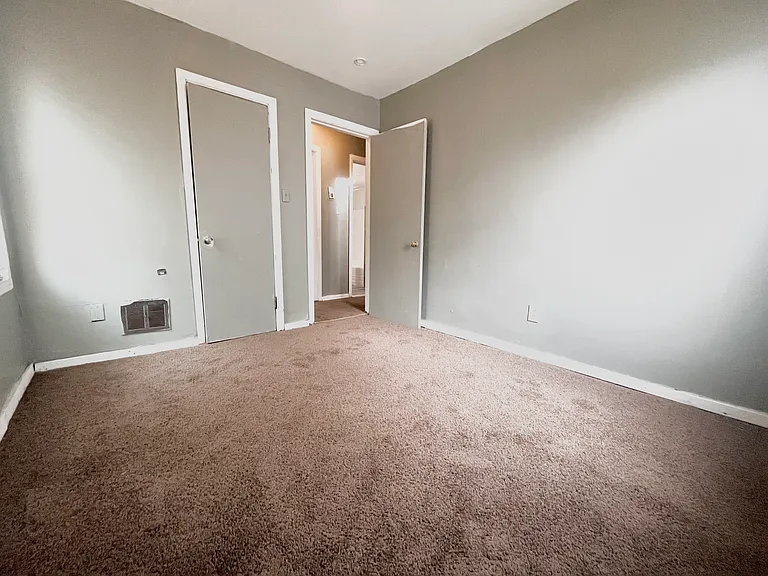 19471 Concord St — Photo 13