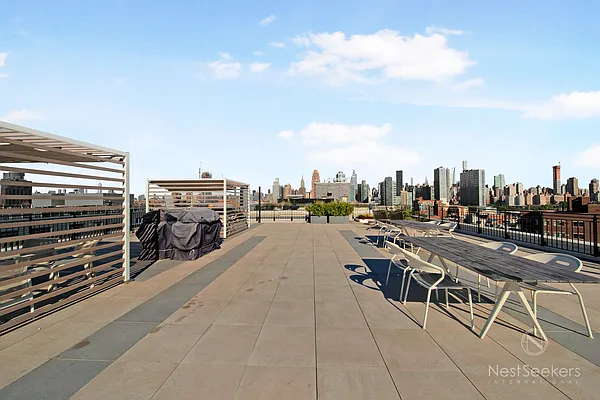 Rented by Nest Seekers International | media 13