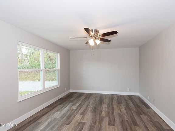 4th image of 3548 Garner Cir