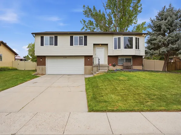 3297 W 6775 S, West Jordan, UT 84084