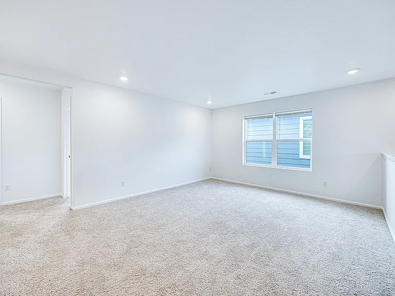 535 Silver Rock Trl — Photo 13