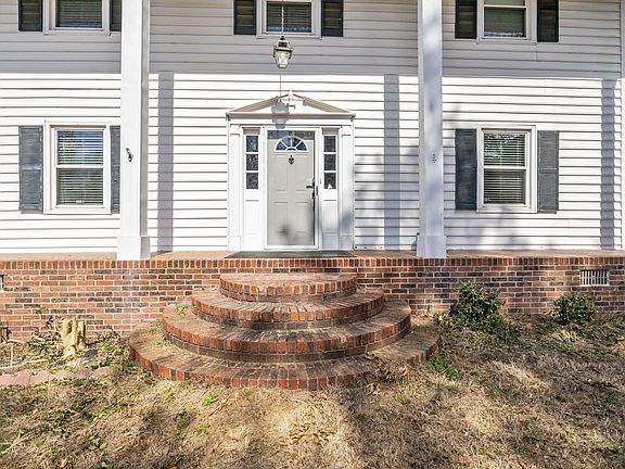 2nd image of 3038 Buffalo West Springs Hwy