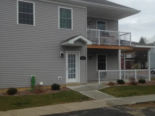 24 Lafayette St APT 2, Plattsburgh, NY 12901