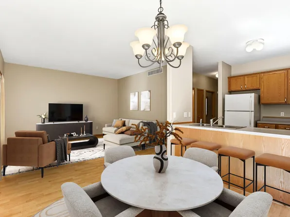 4826 Bluff Heights Trl SE, Prior Lake, MN 55372