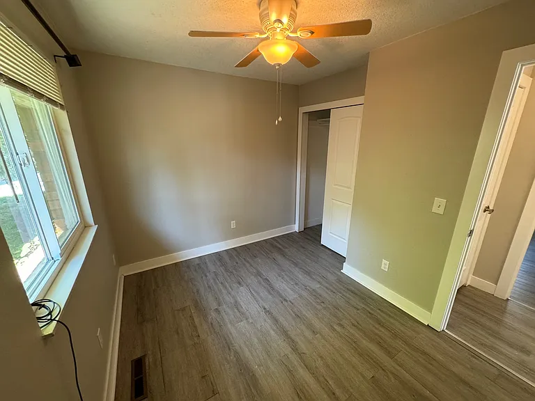 4700 W 16th Ave — Photo 14