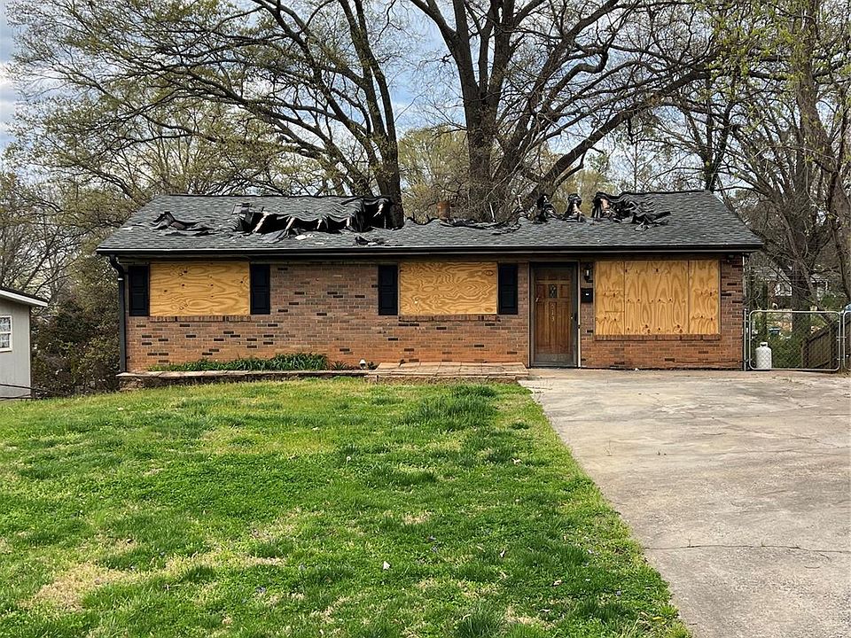 1st image of 513 E Ohio Ave