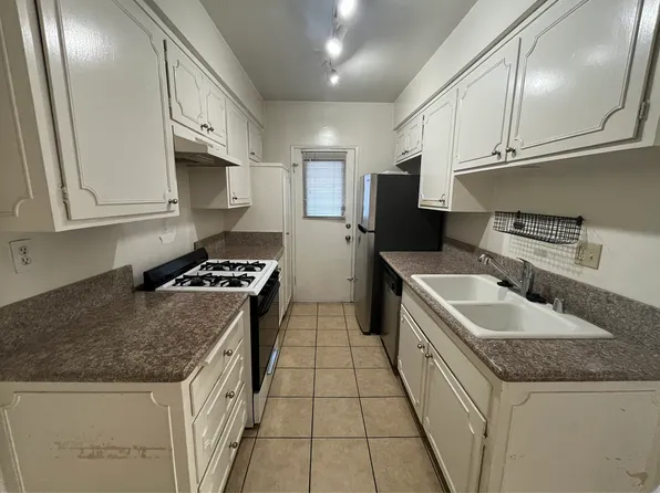 Amherst Apartments