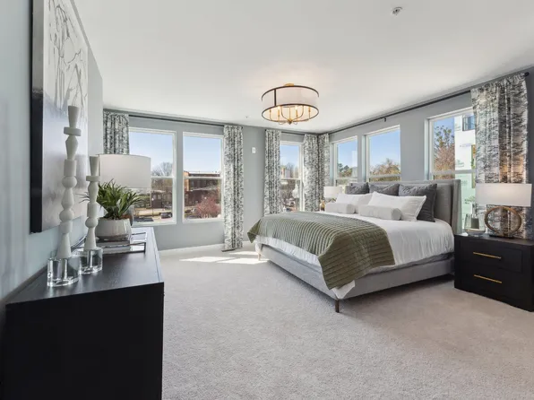 156 N White St #100, Wake Forest, NC 27587