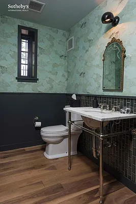 Sold by Sotheby's International Realty | media 16