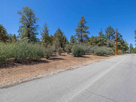 4th image of 44275 Manzanita Ln