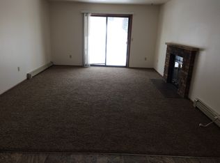 4232 17th Ave S APT 2, Fargo, ND 58103