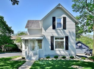 5232 Carpenter St, Downers Grove, IL 60515