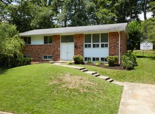 10016 Latimer Ct, Fairfax, VA 22032