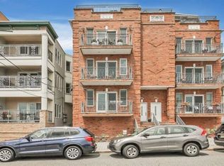 305 Manhattan Ave, Union City, NJ 07087