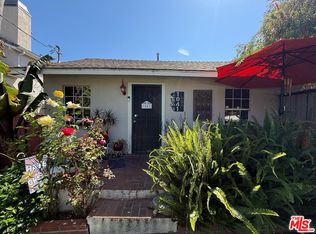 1041 W 1st St, San Pedro, CA 90731