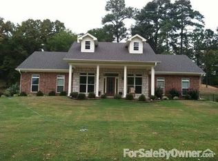 316 Arkridge Rd, Hot Springs, AR 71913