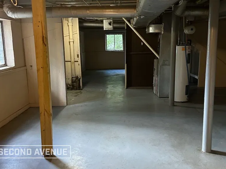957 Hickory Cir — Photo 16