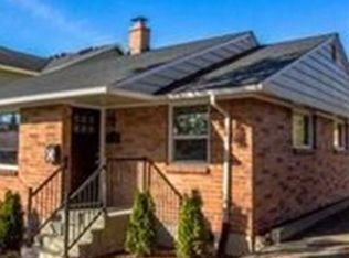 3528 SW Monroe St, Seattle, WA 98126