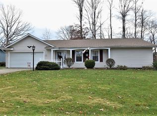 17037 Raccoon Trl, Strongsville, OH