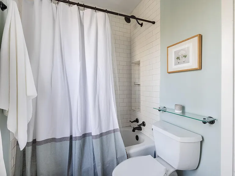 110 Brookside Cir — Photo 10