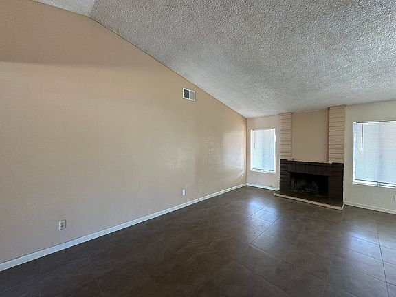 3rd image of 11715 Prosperity Ln