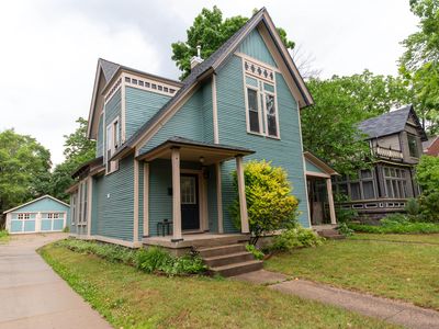 225 Henry Ave SE, Grand Rapids, MI, 49503