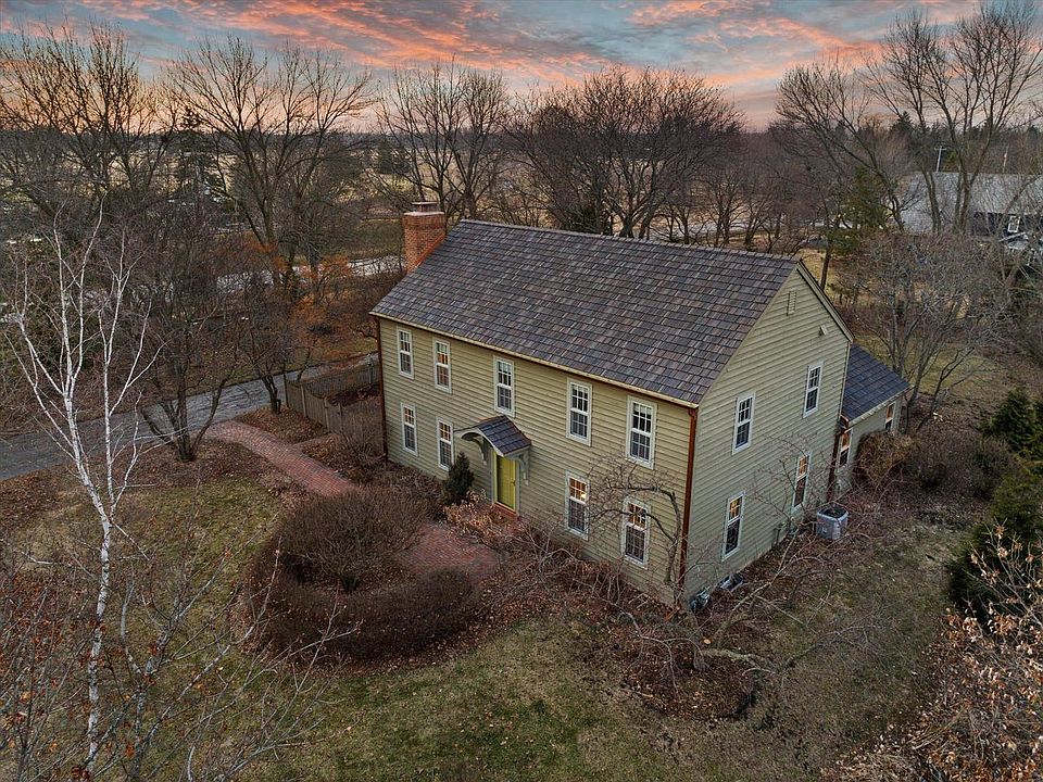 1st image of 2650 W Sunnydale LANE