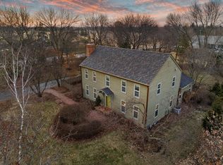 2650 West Sunnydale LANE, Mequon, WI 53092