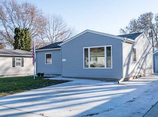 1644 Easton Ave, Waterloo, IA 50702