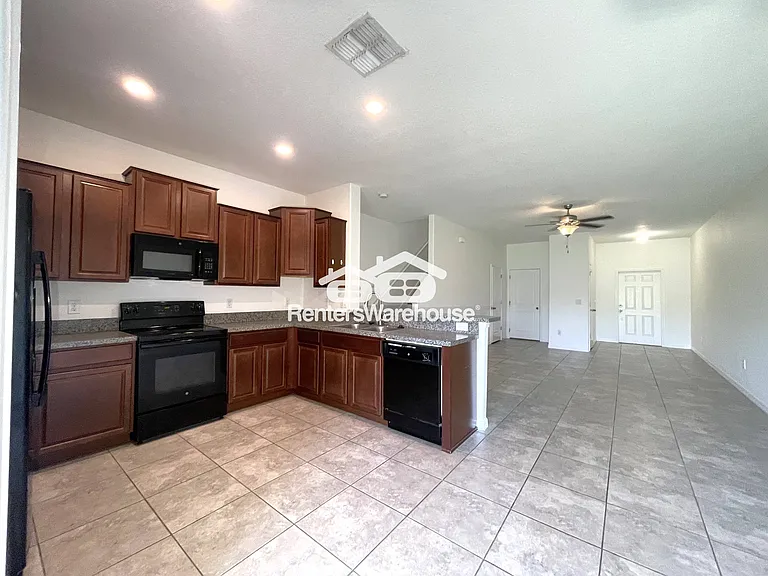 12942 Utopia Gardens Way — Photo 7