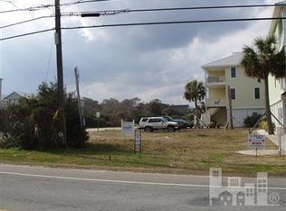 1222 S Lake Park Blvd, Carolina Beach, NC 28428
