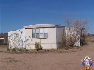 10424 Silver St, Mojave, CA 93501