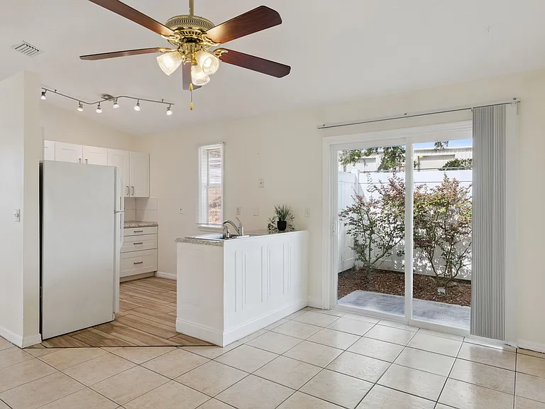 212 Ridgecrest Loop #A — Photo 5