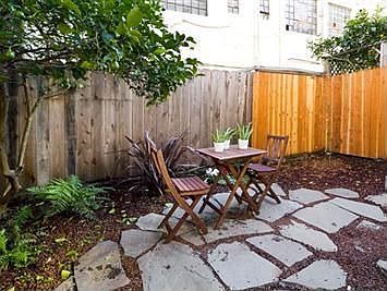 5th image of 317A San Carlos St