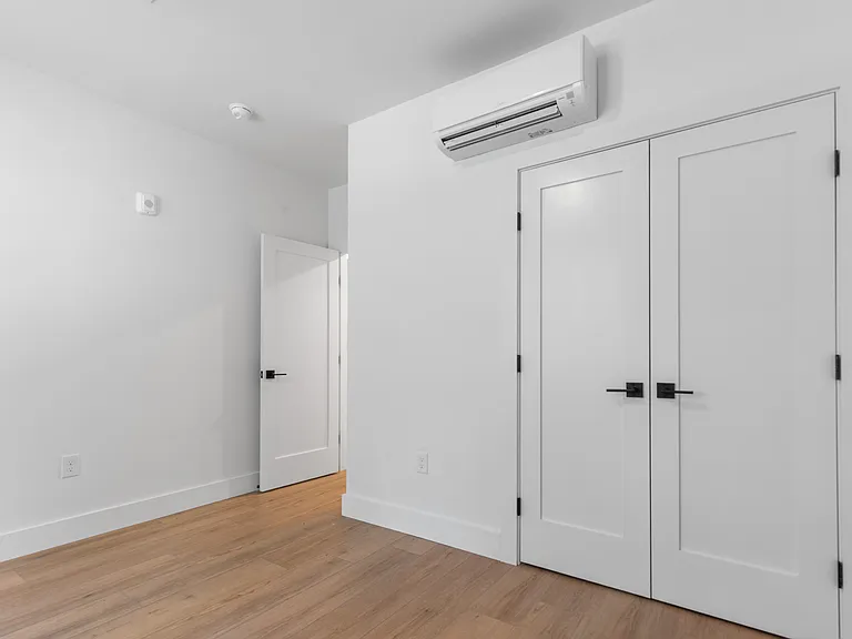113 Ives Street — Photo 164