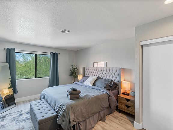 3rd image of 5070 S Rainbow Blvd Unit 204
