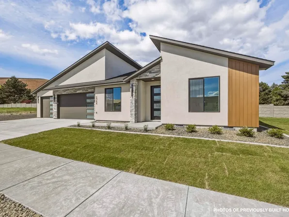 2339 Lariat Ln, Richland, WA 99352