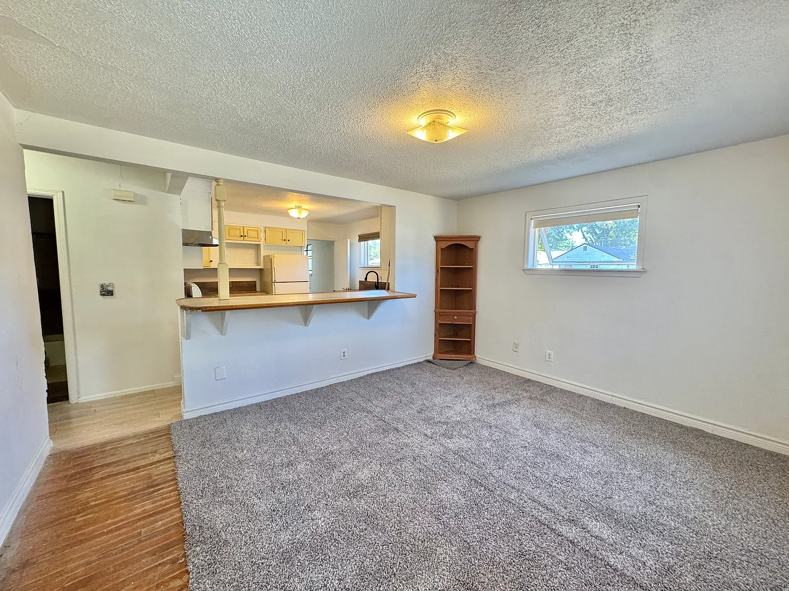 3 bed, $1,145 — Photo 4