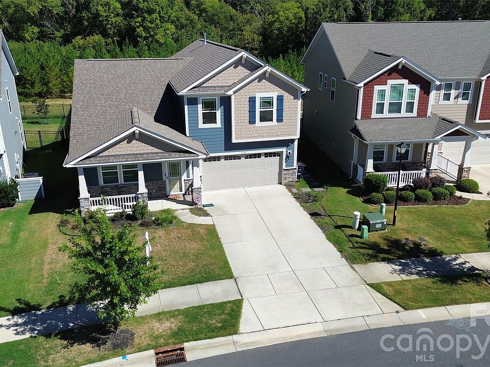 1st image of 1323 Laggan Ln