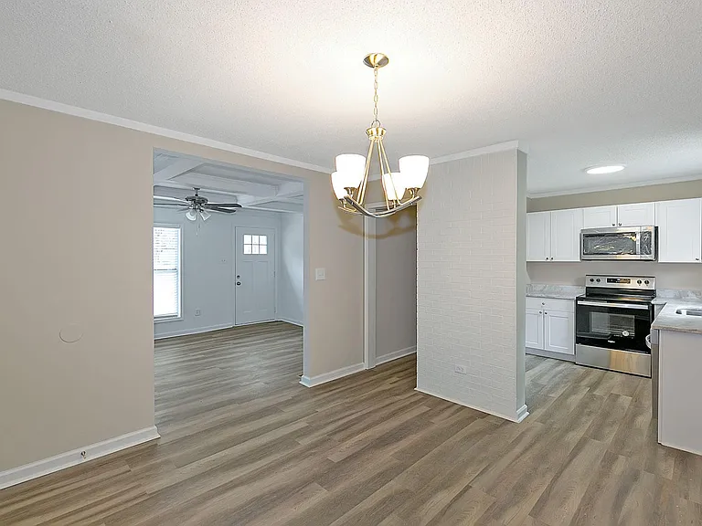 4970 Hiram Lithia Springs Rd — Photo 7
