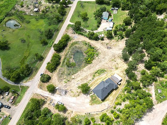 3rd image of 441 Mesa Rd