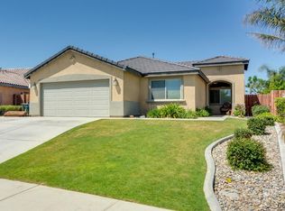9410 Meadow Falls Dr, Bakersfield, CA 93311